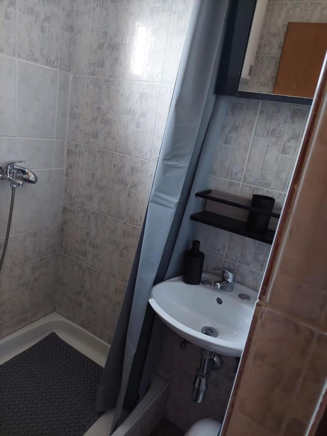 Apartmani Suhi Brod Medulin Exterior photo