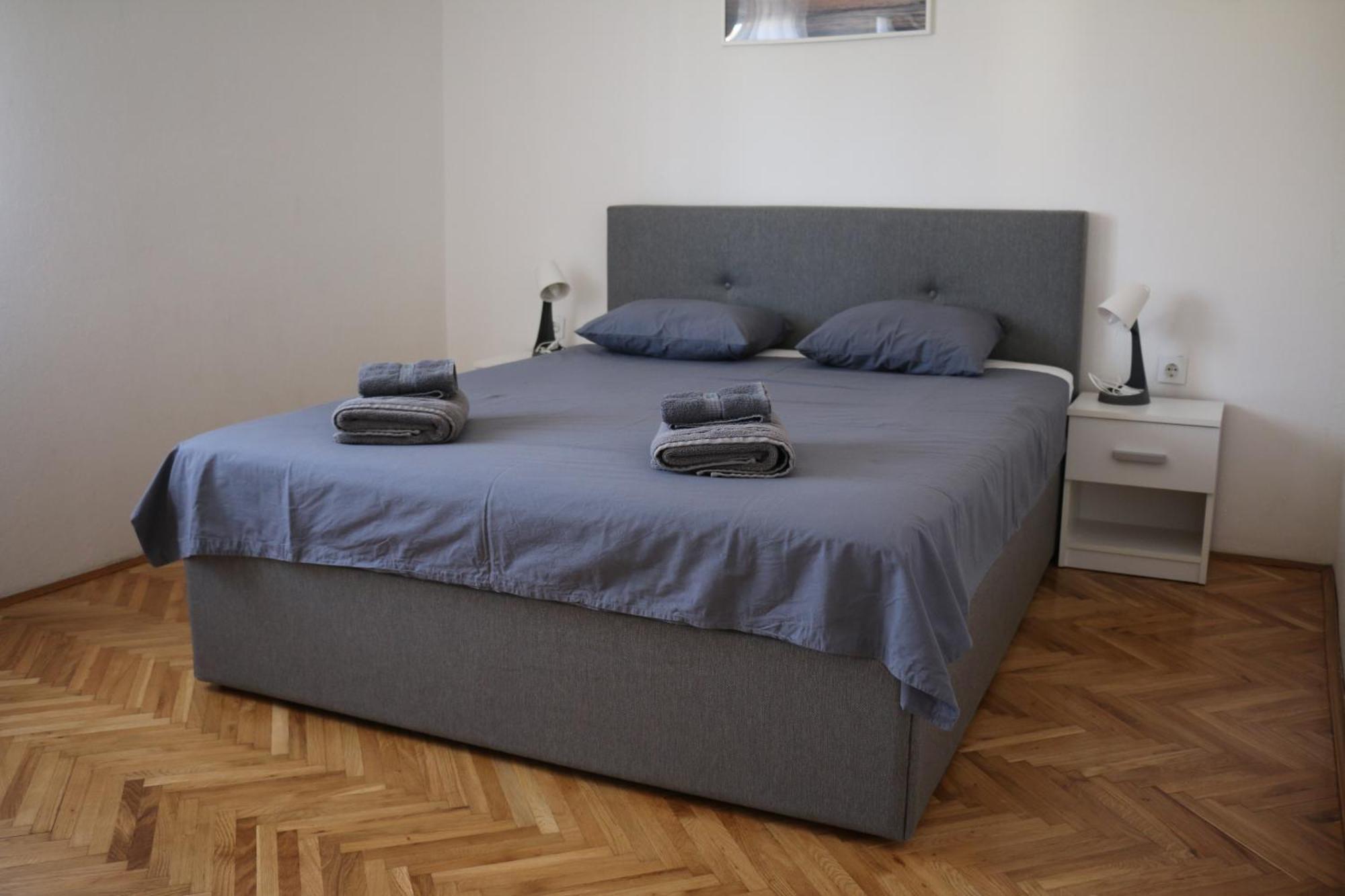 Apartmani Suhi Brod Medulin Exterior photo