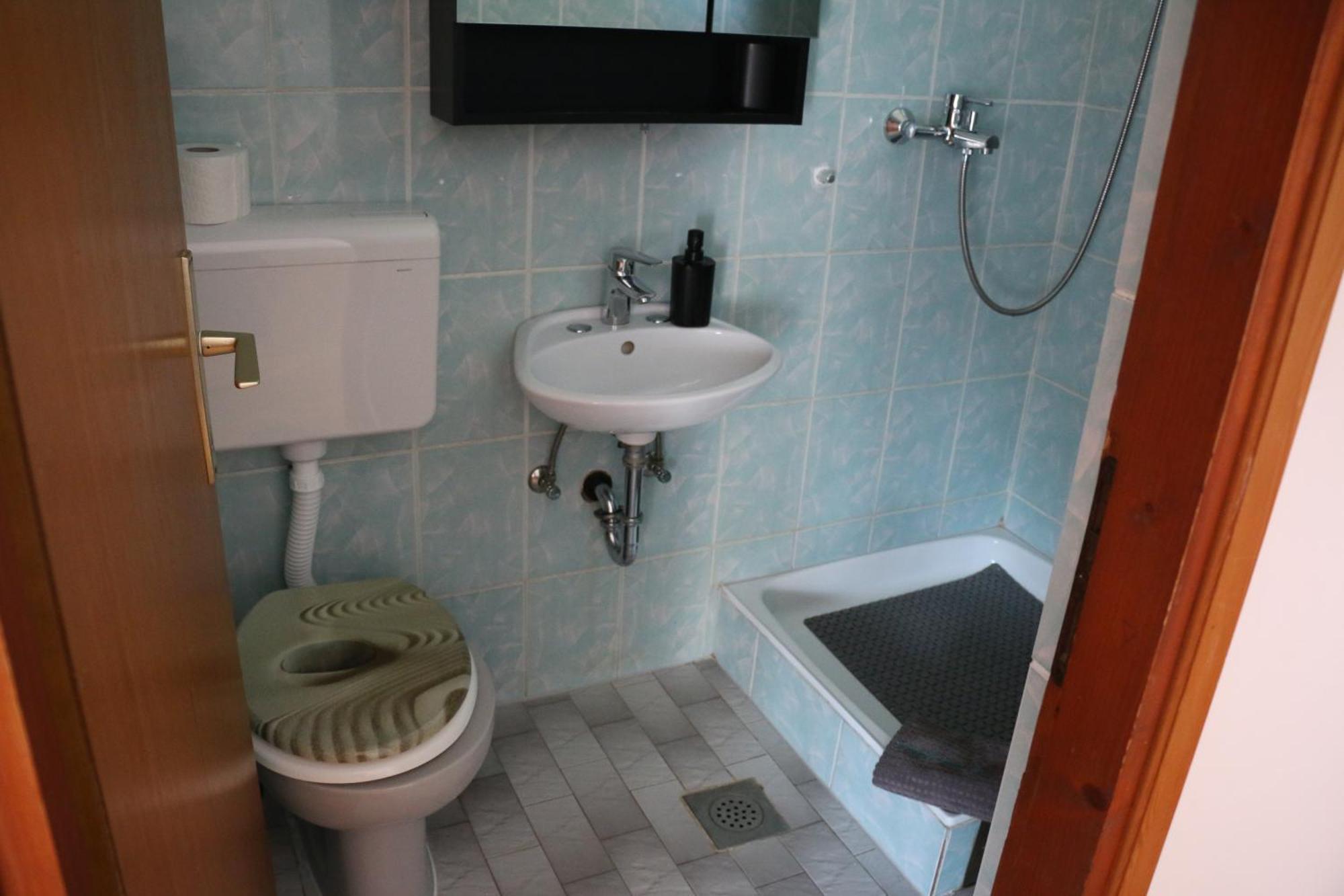 Apartmani Suhi Brod Medulin Exterior photo